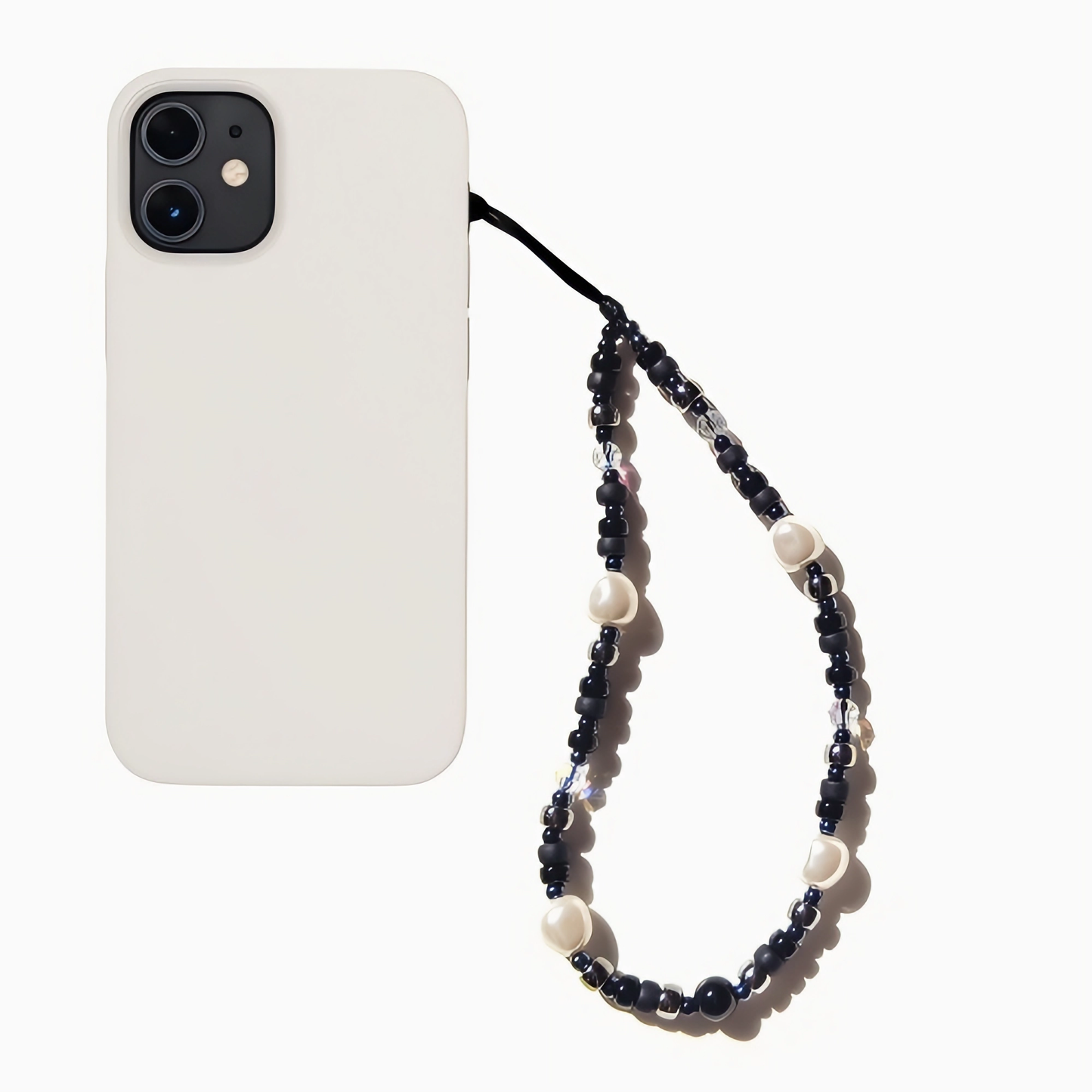 Midnight Pearl – Luxe Beaded Phone Charm